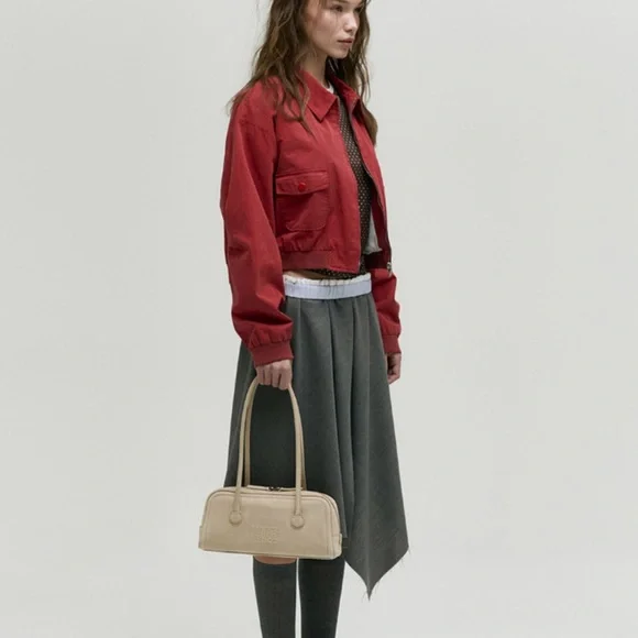 MARGESHERWOOD SOFT BAGUETTE nubuck BAG [nude] - Picture 6 of 9